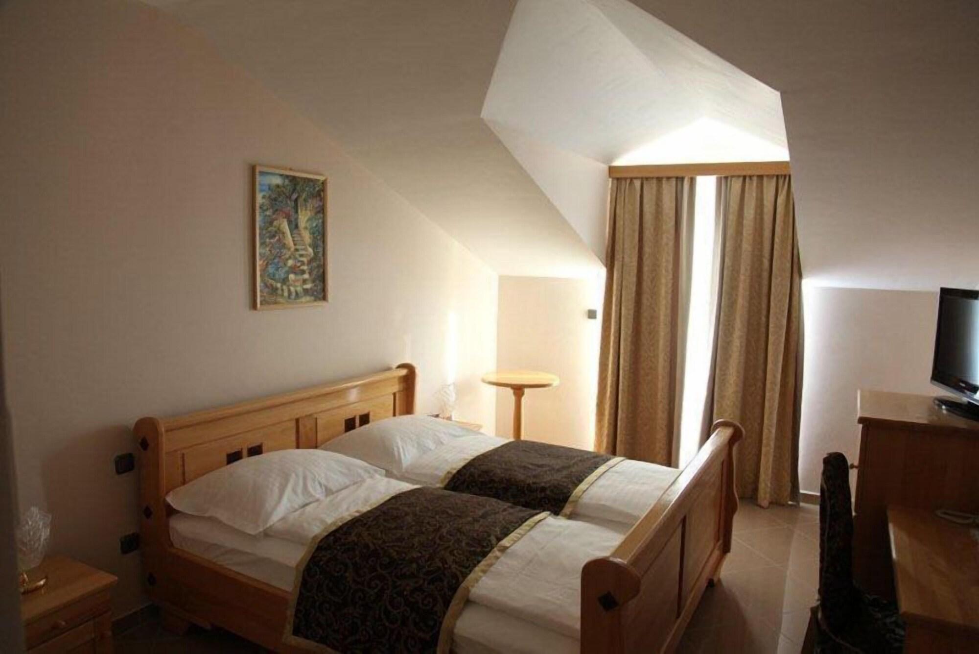 Hotel Miramare Vodice Dış mekan fotoğraf