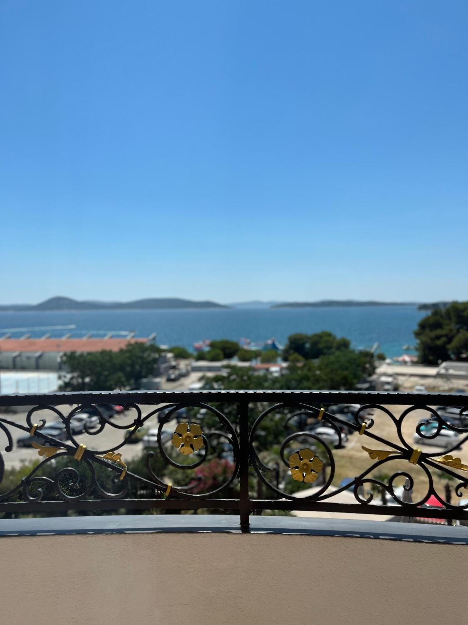 Hotel Miramare Vodice Dış mekan fotoğraf