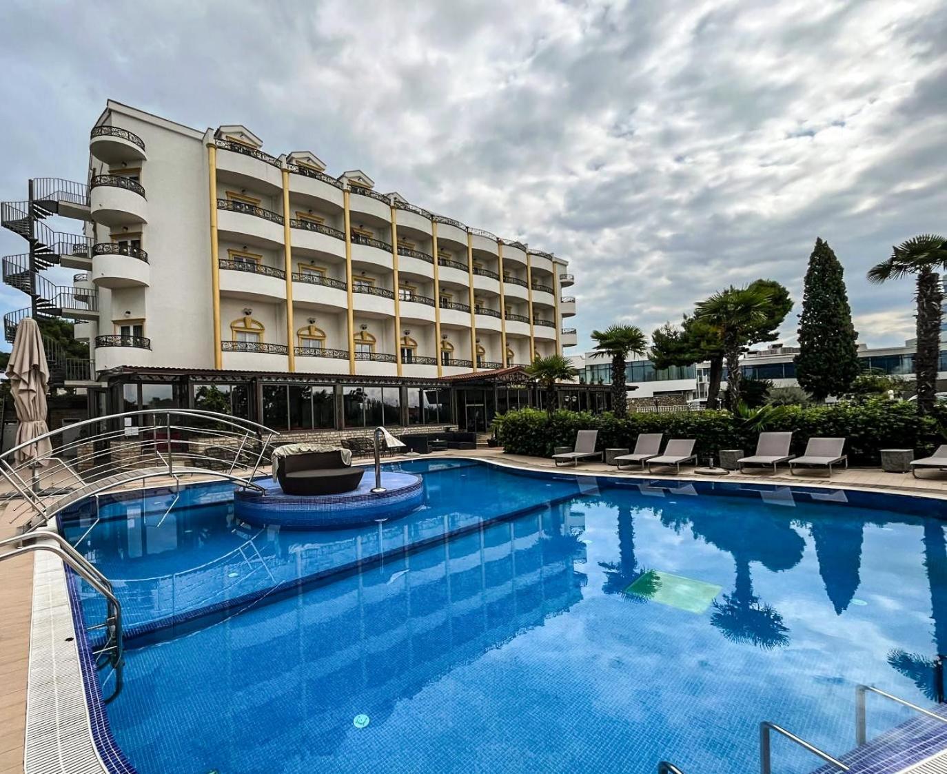 Hotel Miramare Vodice Dış mekan fotoğraf