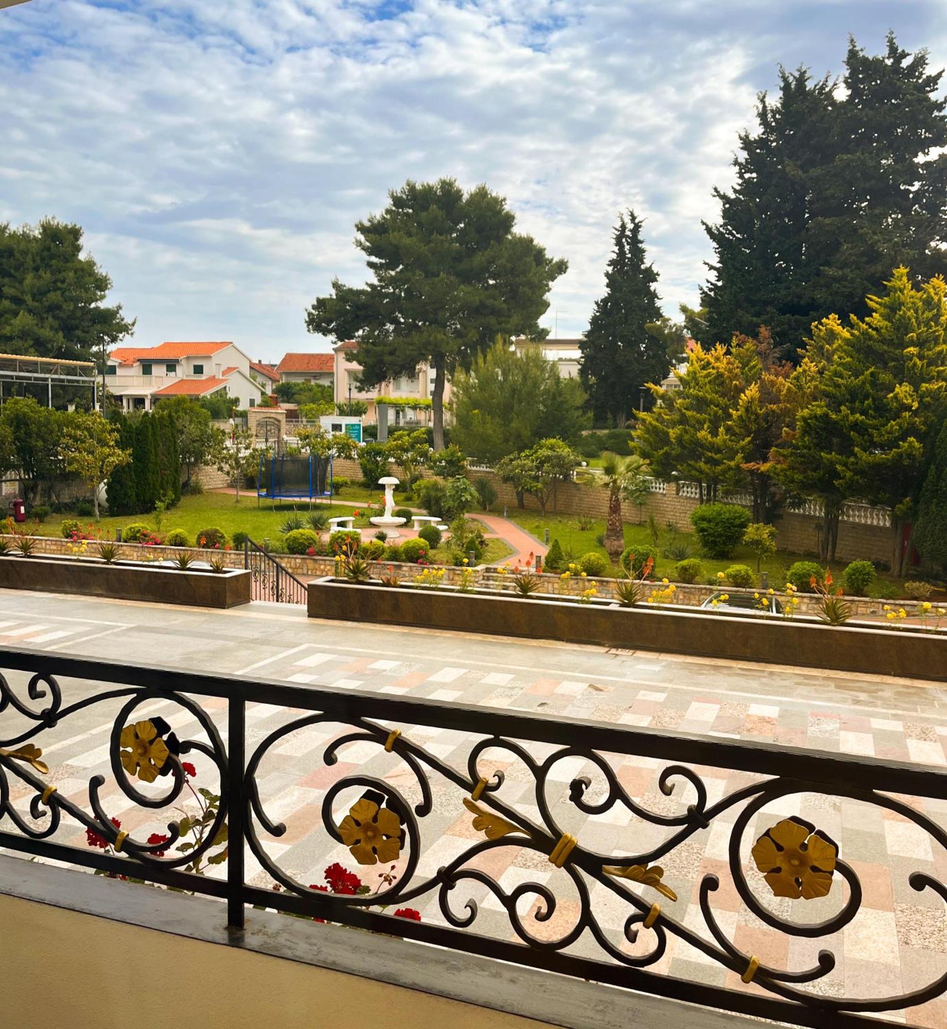 Hotel Miramare Vodice Oda fotoğraf