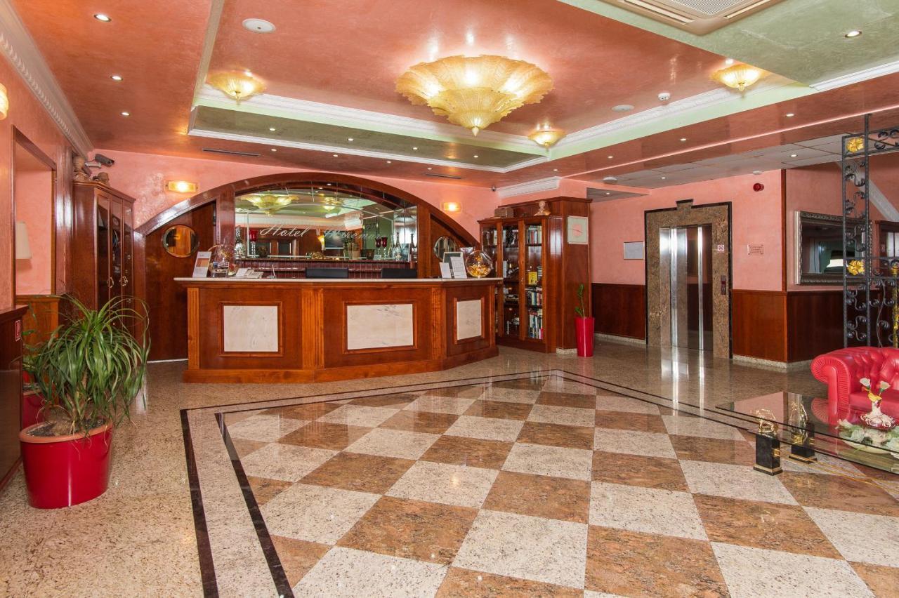 Hotel Miramare Vodice Dış mekan fotoğraf