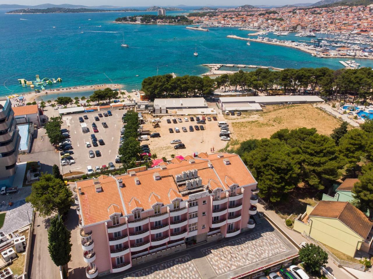 Hotel Miramare Vodice Dış mekan fotoğraf